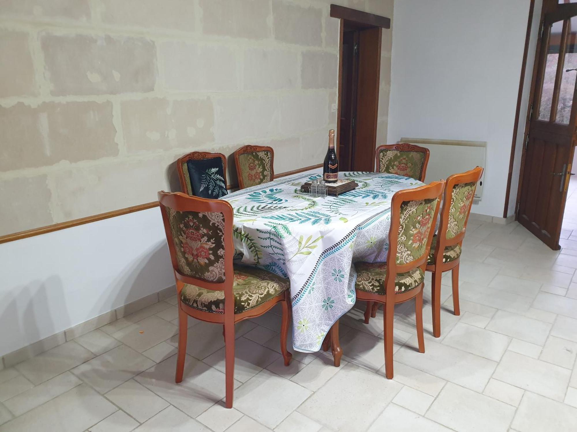 Spatieux, Confort, Reposant, Gd Jardin Bucolique, Jeux, Balades, Zoo, Chateaux Vakantiehuis Saint-Romain-sur-Cher